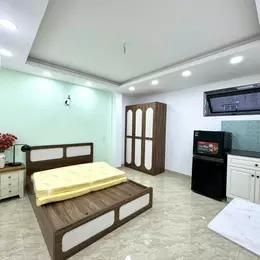 Bán nhà hẻm Phạm Văn Đồng, Thủ Đức, TP HCM. DT 74m2, 4 tầng, 4PN. Giá  8.8 tỷ, SHR. 0933125879