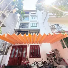 Bán Biệt thự sân vườn Lạc Long Quân 5Tầng 95m² MT 5.5m – Giá chào 46 Tỷ
