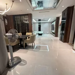 Bán biệt thự nhà phố Nguyễn Văn Cừ- Phân Lô- Ô tô tránh- Sát Phố - 160m mặt tiền rộng- 30,2 tỷ(TL)