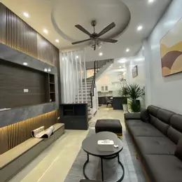 CĂN HIẾM KHU VỰC BỒ ĐỀ – 5 PN x 40m² × 5 tầng.
