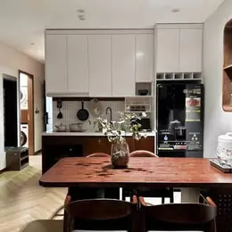 BÁN NHÀ NGÕ LIỄU GIAI 140M 9 TẦNG MT8M DT 380 TRIỆU/ THÁNG GIÁ 92 TỶ 0878168006