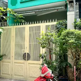 Nhà 2 lầu/ST cạnh MT Phạm Hùng P5Q8, Giá : 8.9 Tỷ (Thương lượng)
