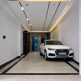 Nhà Hoàng Liệt-45m2 x5T, ngõ oto tránh, thông,xây mới,thang máy,nhỉnh 13 tỷ
