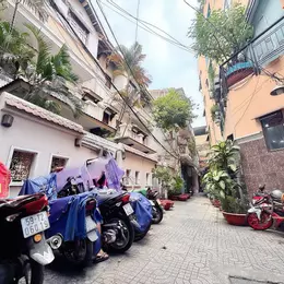 HIẾM NGANG LỚN 5,7M*16M VUÔNG VỨC- BÁN NHÀ 2 TẦNG MẶT TIỀN HXH Đ.CÔ GIANG, QUẬN 1- DÒNG TIỀN ĐỀU