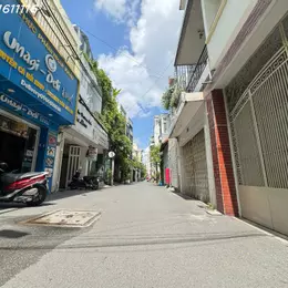 BÁN NHÀ MẶT TIỀN HXH ĐƯỜNG TRẦN ĐÌNH XU, QUẬN 1 - CHÍNH CHỦ CHƯA QUA ĐẦU TƯ - NHÀ TƯƠNG LAI MỞ MẶT