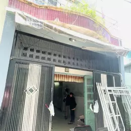 Cần bán gấp căn nhà tại Nguyễn Văn Công- p3 - Gò Vâp. giá chưa đến 100tr/m.