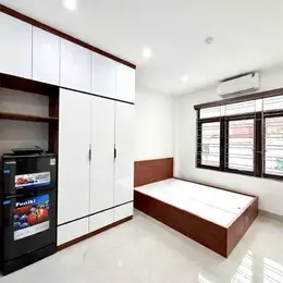 bán tòa CCMN ngọc khánh 47m x8 tầng 12 phòng 16,2 tỷ dòng tiền 70 tr/tháng