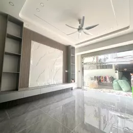 Bán nhà  đường Lã Xuân Oai, Tăng Nhơn Phú A,  Q.9, Thủ Đức, TP HCM. DT 52m2, 4PN. Giá  6.6 tỷ.