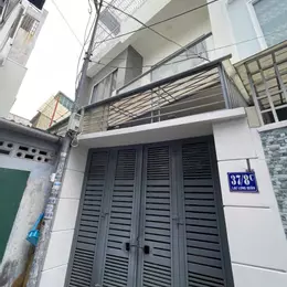 CHÍNH CHỦ BÁN NHÀ 1 TRỆT 2 LẦU HẺM LẠC LONG QUÂN, PHƯỜNG PHƯỚC TÂN, THÀNH PHỐ NHA TRANG, TỈNH
