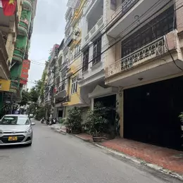 Bán nhà Phạm Tuấn Tài, Cầu Giấy, ô tô vào nhà, mặt tiền hơn 6m, kinh doanh, 48m, 16 tỷ