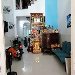 Nhà 4 tầng mặt tiền đường Đào Cam Mộc P5Q8. Giá: 11 tỷ