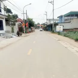 Cần bán gấp Lô đất view hồ cực thoáng gần Đại học Quốc gia. Chỉ 4x tr/m2. LH: 0948558676