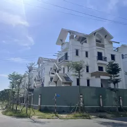 Bán nhà mặt tiền đường Nguyễn Văn Kỉnh Quận 2