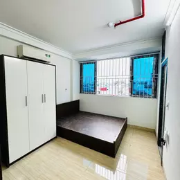 Cho Thuê Ccmn Full đẹp thoáng cửa sổ giá rẻ Tại 302 Minh Khai, HBT
