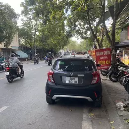 Hơn 20 tỷ - Mặt phố Văn Cao, Ba Đình- Lô góc, 53m2 3 tầng mặt tiền 4m