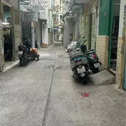 Nhà Đường số 4 Cư Xá Đô Thành Phường 4 Cũ Quận 3.