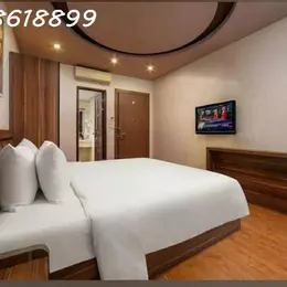 BÁN MẶT PHỐ TRẦN QUỐC VƯỢNG  SIÊU ĐẸP - 105M x 8T, MT 10,5M -  LÔ GÓC - 3 MẶT THOÁNG - VỈA HÈ 2