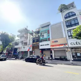 BÁN NHÀ 4 TẦNG MẶT TIỀN KD Đ.LÊ VĂN SỸ, QUẬN 3 - DT 105M2 NGANG 4,3M*22M VUÔNG ĐẸP FULL THỔ CƯ -
