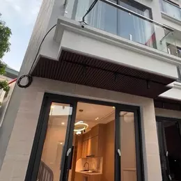 Bán nhà 35m x 5T tại ngõ 71 việt hưng, oto đỗ cổng chỉ hơn 6 tỷ còn tl.