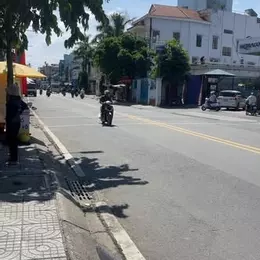 Bán nhà mặt tiền 6x30m nở hậu 10,56m giá 9,6 tỷ Đường Lê Lợi