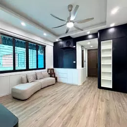 chung cư trần quý kiên cầu giấy DT 51m 2 ngủ full nội thất giá 5,1 tỷ