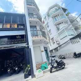 CHÍNH CHỦ BÁN CHDV SIÊU ĐẸP - GÓC 2 MẶT TIỀN HXH THÔNG Đ. TÔN THẤT TÙNG, QUẬN 1 - DÒNG TIỀN ĐỀU *