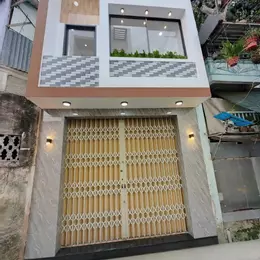 BÁN NHÀ MỚI 2 TẦNG TTTP GẦN CHÙ PHẬT TRẮNG HẺM CAO ĐÀI NHA TRANG