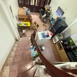 Bán nhà Nguyễn Văn Cừ- dân xây-10m oto- 3 gác tránh xe máy-30m 4 tầng nhỉnh 6 tỷ(TL)