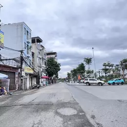 bán đất ngõ 268 Ngọc thuỵ 120m x 7m vuông vắn, view thoáng, 10m ra oto tránh, chỉ nhỉnh 15t còn tl
