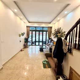 Bán nhà đẹp Hồng Tiến- Sát Phố- Ngõ thông- Dân Xây- Full NT- Ô tô- 2 thoáng 55m 5 tầng 13,x tỷ(TL)