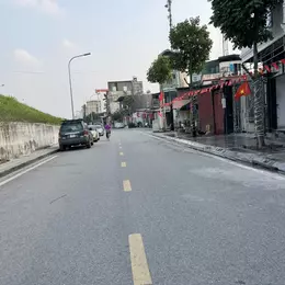 Bán đất Phúc Lợi 60m2: mặt tiền rộng 4,5m - 3 ô tô tránh - mặt đường Đê Vàng kinh doanh