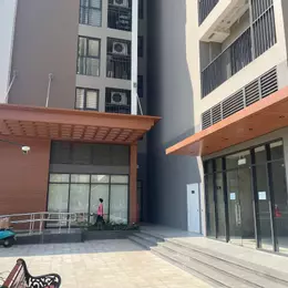 Chính chủ cho thuê shop chân đế vinhomes smart city tây mỗ, diện tích 55m2