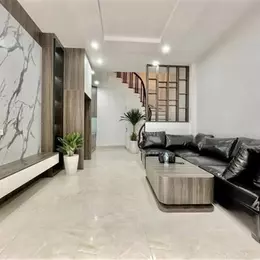 BÁN NHÀ TRUNG TÂM PHÚC LỢI - 6 TỶ-5 TẦNG- TẶNG NỘI THÁT-Ô TÔ GẦN