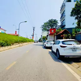 nhà mặt phố Lâm Du, 240m, mặt tiền 6m, nở hậu, cách cầu Trần Hưng Đạo 200m