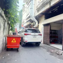 BÁN NHÀ 3 TẦNG - MẶT TIỀN Đ. HUYỀN QUANG, QUẬN 1 - DUY NHẤT NHÀ ĐANG CHÀO BÁN  * LH GIANG