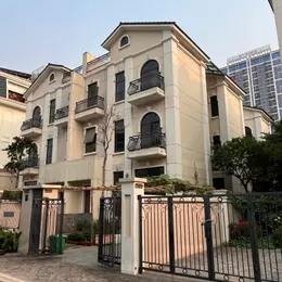 Em cần bán căn StarLake đẹp diện tích lớn