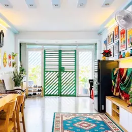 Bán nhà Hẻm Ô tô Cách Mạng Tháng Tám – QUẬN 10 – 4 x 14m (59 m2) – 12.2 tỷ
