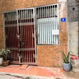CHÍNH CHỦ CHO THUÊ NHÀ NGÕ 77 BẰNG LIỆT - TRƯỜNG CHU VĂN AN ĐI VÀO 200M .