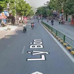bán đât tặng nhà c4 mặt đường Lý Bôn - tp thái bình cũ - Hiền chuyên nhà mặt phố thái bình