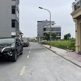 Bán Đất Cự Khối: 71,5m2 – Gần Công Viên Hồ Điều Hòa – Hạ Tầng Đồng Bộ 13m, Sau Có Đường 4m