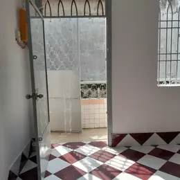 CHO THUÊ CĂN HỘ LẦU 2 – QUẬN 5, GIÁ TỐT