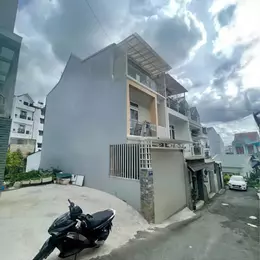 CHO THUÊ NHÀ NGUYÊN CĂN 4PN NGUYỄN ĐÌNH CHIỂU P9 ĐÀ LẠT