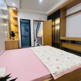 NHÀ ĐẸP – 5 TẦNG – NGÕ GẦN PHỐ – Ở NGAY –NHỈNH 8 TỶ GIÁ TỐT 🔥