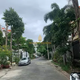 Biệt thự 295m² khu Hoa Hồng – nội khu bảo vệ 24/24, sân vườn rộng, giá 60 tỷ.