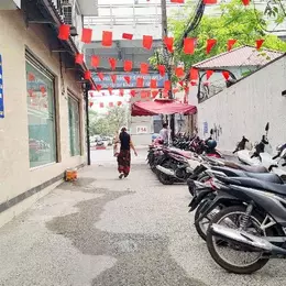 Minh khai bán 64M tặng nhà ô tô tránh kinh doanh hai bà trưng