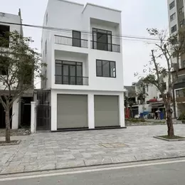 CHÍNH CHỦ CHO THUÊ NHÀ NGUYÊN CĂN 4 TẦNG MỚI XÂY TẠI  HƯNG DŨNG, TP VINH, NGHỆ AN
