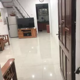CHÍNH CHỦ CHO THUÊ NHÀ TẬP THỂ 2 TẦNG TẠI NHÀ 20 NGÕ 364 GIẢI PHÓNG - ĐỊNH CÔNG - HÀ NỘI.