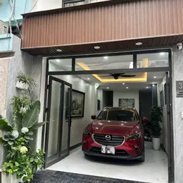 BÁN NHÀ NGỌC LÂM – LONG BIÊN  LÔ GÓC – Ô TÔ VÀO NHÀ – 7 TẦNG