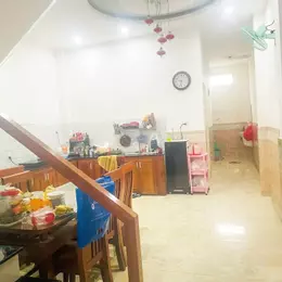 BÁN NHÀ 2 TẦNG 85M²,CHỈ CÁCH 2 CĂN RA MẶT TIỀN NGUYỄN PHƯỚC NGUYÊN,NGANG 4.75M,3PN,SÁT CHỢ,BÊN