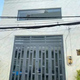 Nhà mới xây cho thuê, thiết kế hiện đại, sạch sẽ, dọn vào ở ngay.